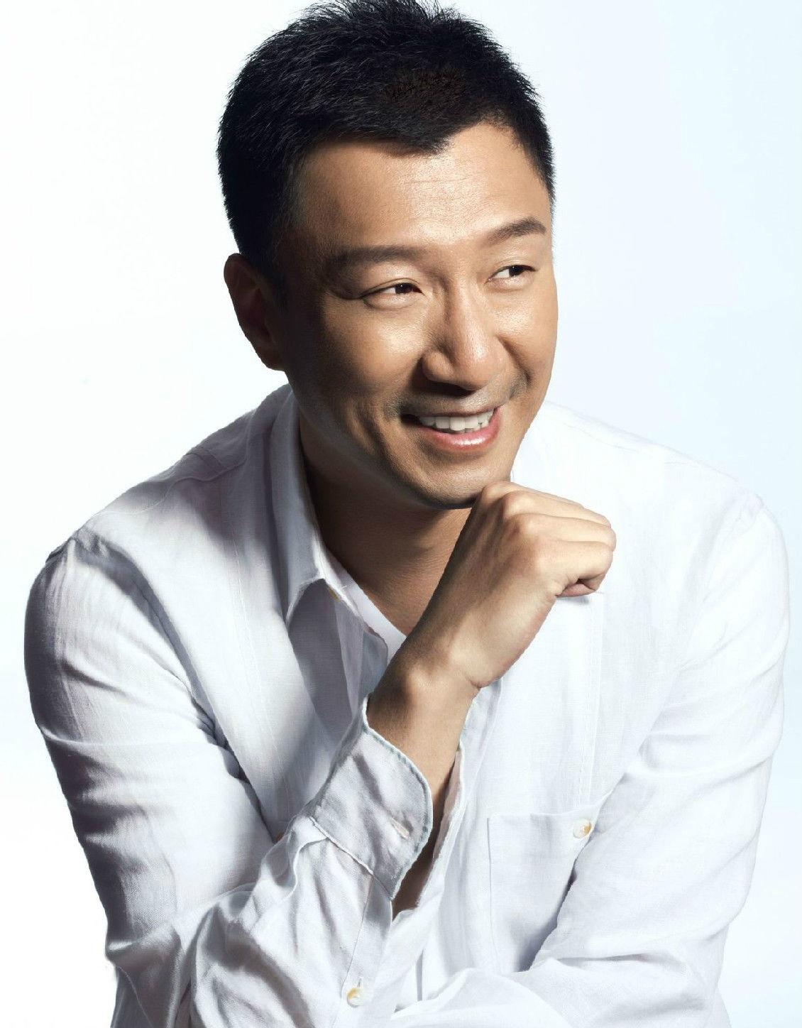 雪域寒韵，黑龙江平原上的独伞演员