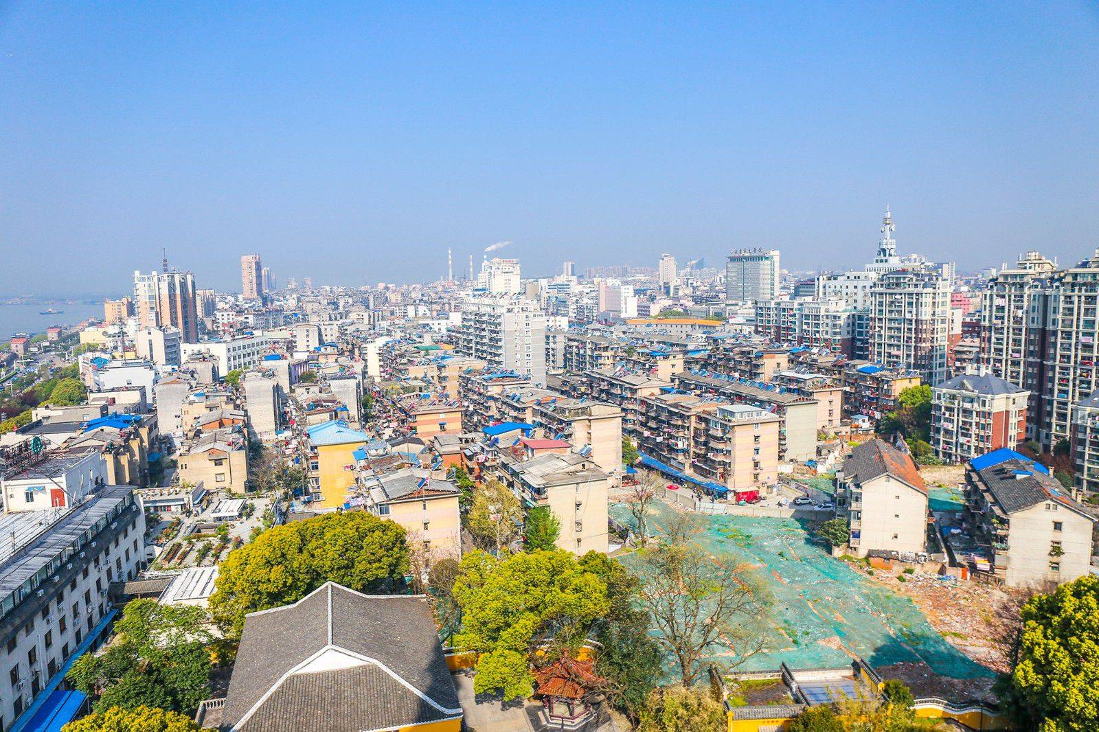 安徽深巷秘境，揭秘隐藏的特色小店花园