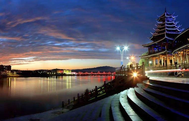 湖南绿色崛起与文化传承，新时代发展新篇章谱写