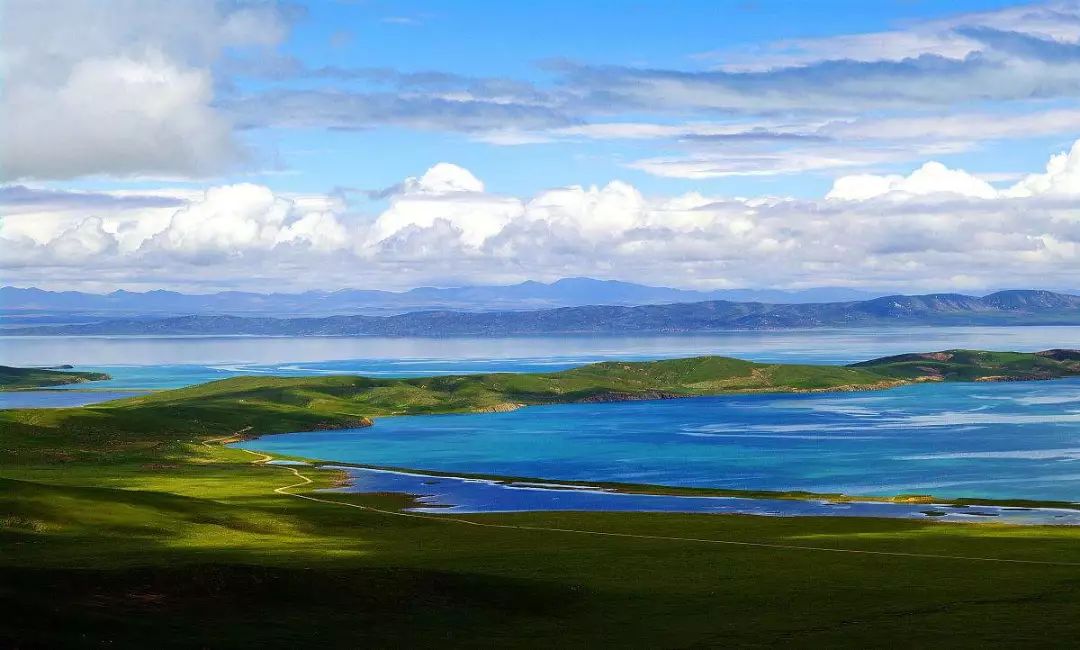 青海高原秘境，壮美之旅的探险之旅